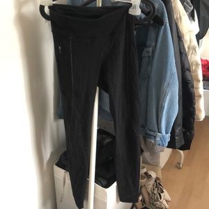 Lululemon size 4 leggings (fast and free tight)